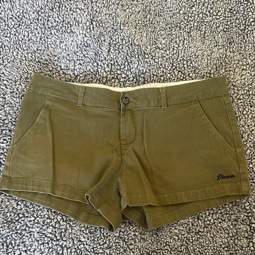 DIXXON Women’s Chino Shorts - O.D. Green